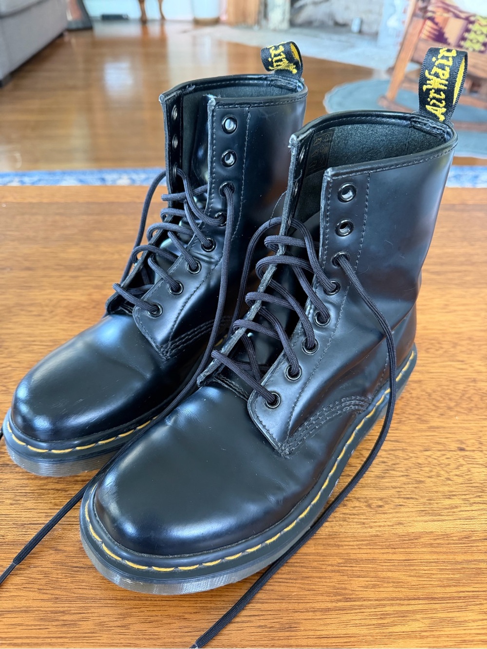 Womens Dr. Martens 1460 Smooth Leather 8-Eye Boots Black US 8 EU 39